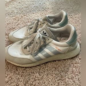 adidas iniki shoes